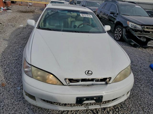 Lexus Es 300 Image 8
