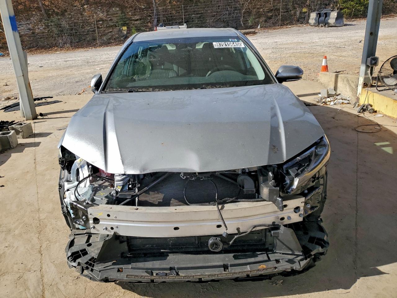 Toyota Camry Xse Image 3