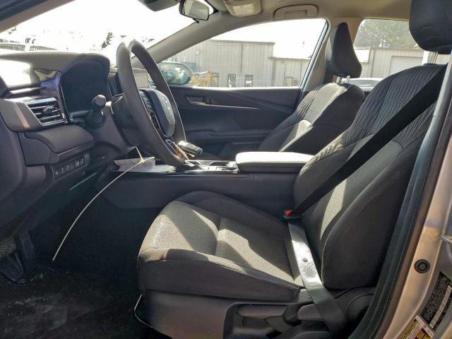 Toyota Camry Xse Image 8