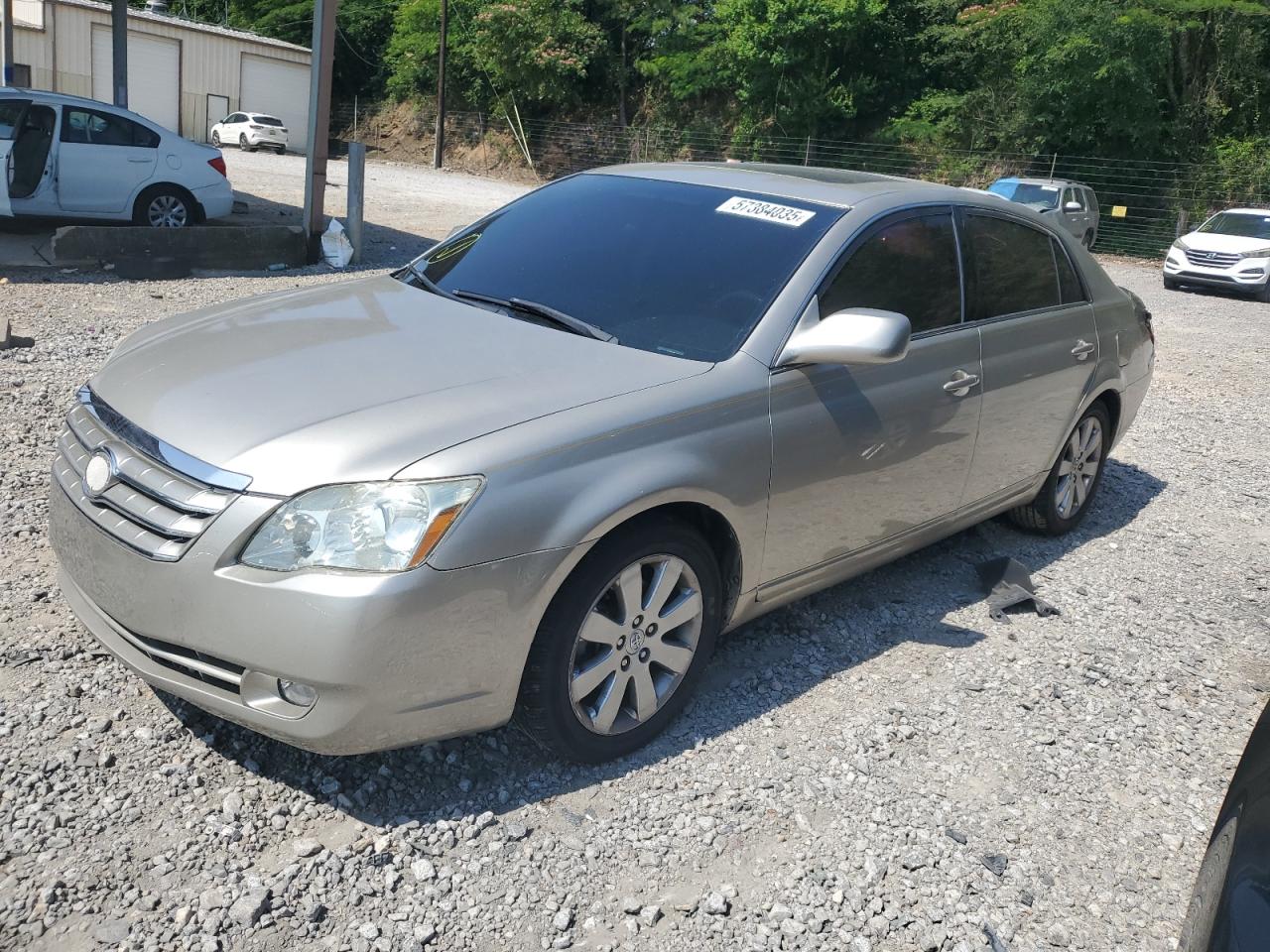 Toyota Avalon Xl Image 1