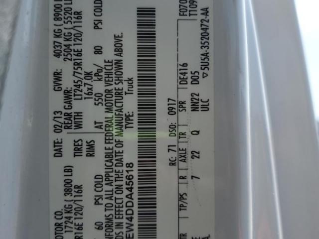 Ford Econoline E250 Van Image 8