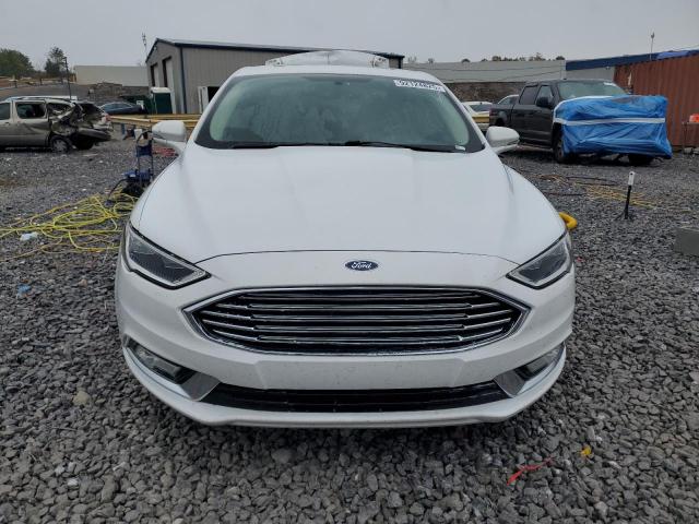 Ford Fusion Titanium Hev Image 11