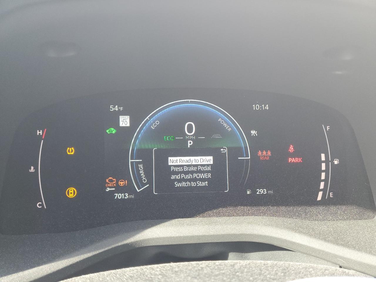 Toyota Camry Xse Image 9