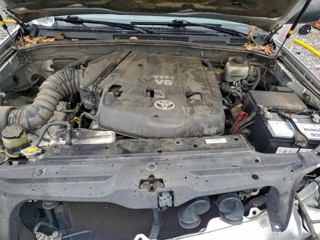 Toyota 4Runner Sr5 Image 3