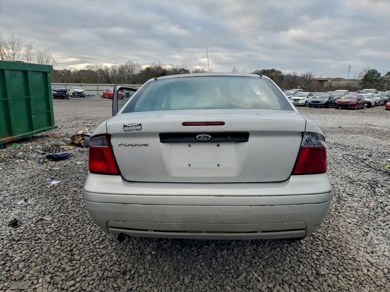 Ford Focus Zx4 Image 3