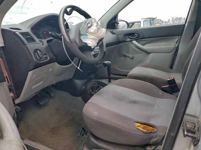 Ford Focus Zx4 Image 5