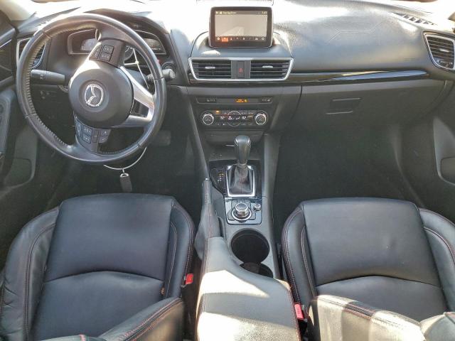 Mazda 3 Grand Touring Image 9