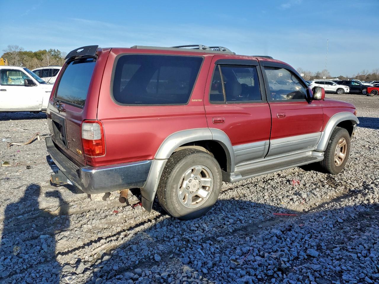 Toyota 4Runner Limited Image 3