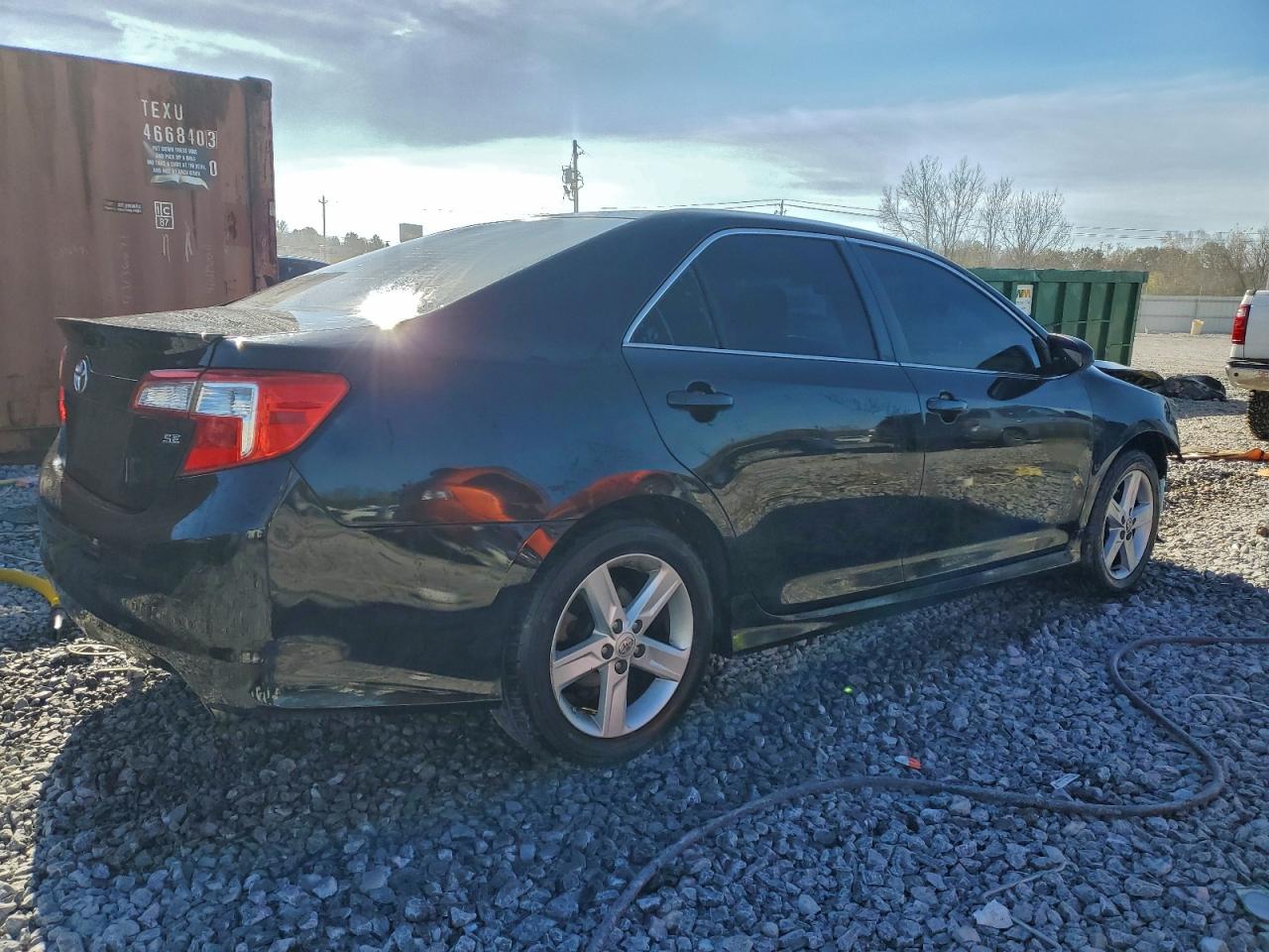 Toyota Camry L Image 5