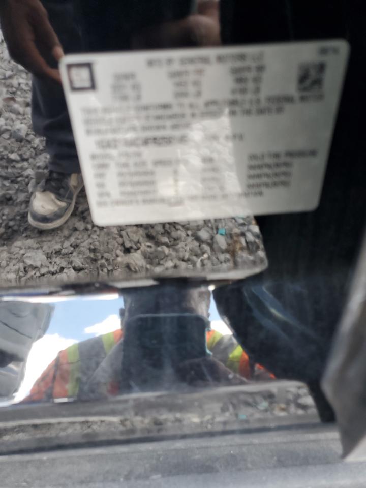 GMC Yukon Sle Image 11