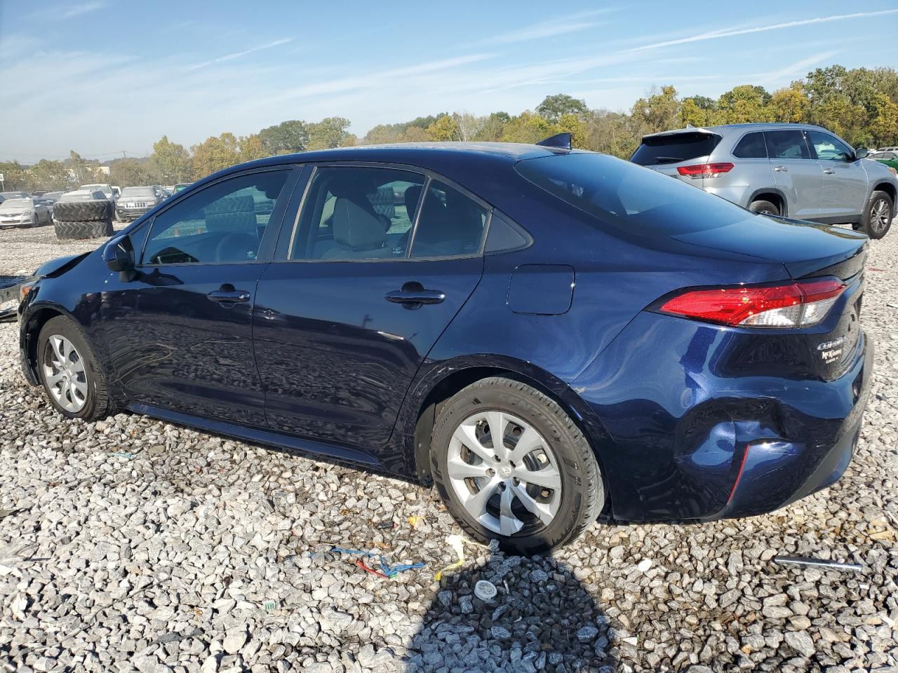 Toyota Corolla Le Image 2