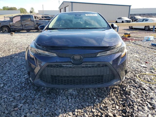 Toyota Corolla Le Image 10