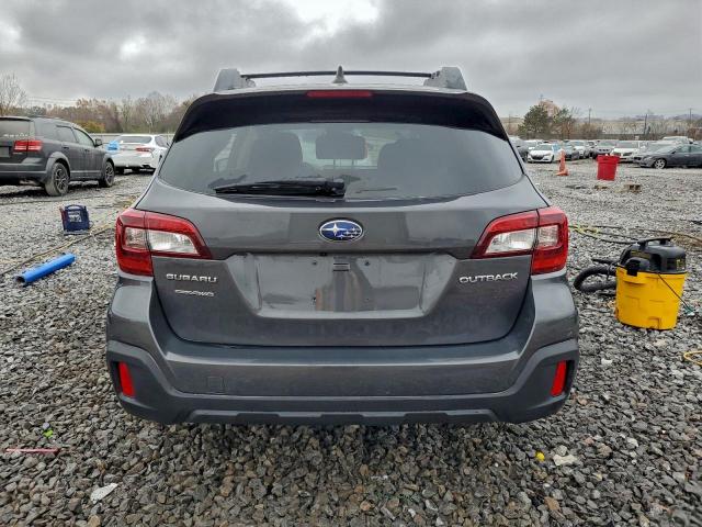 Subaru Outback 2.5i Limited Image 9