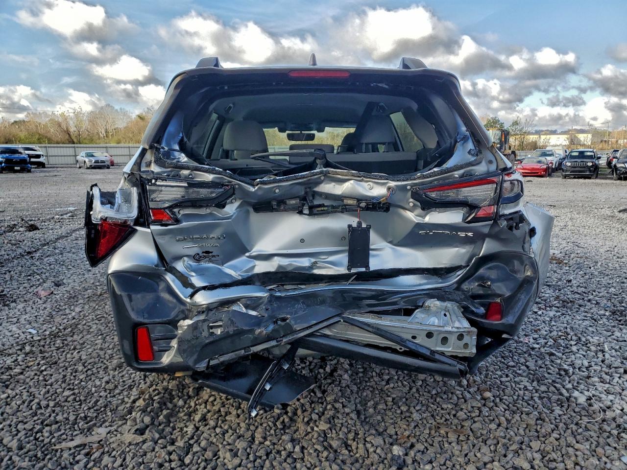 Subaru Outback Premium Image 8