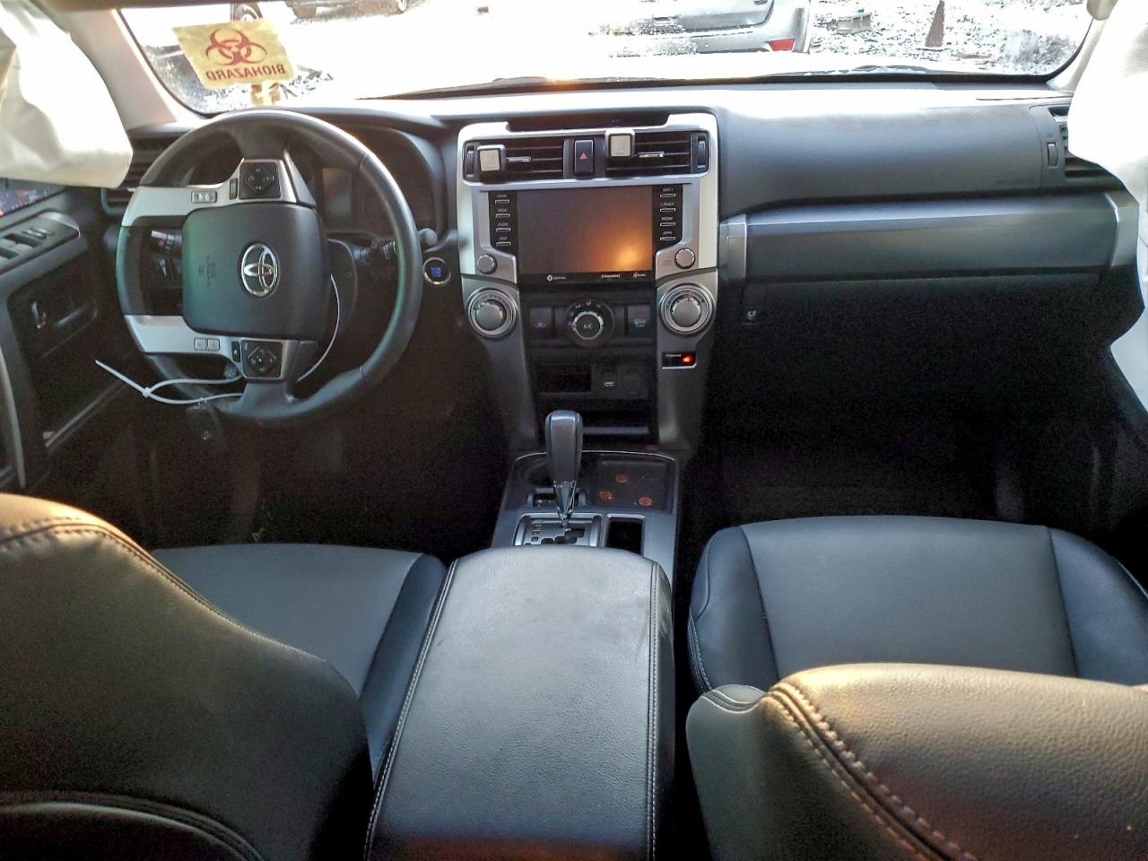 Toyota 4Runner Sr5 Image 3