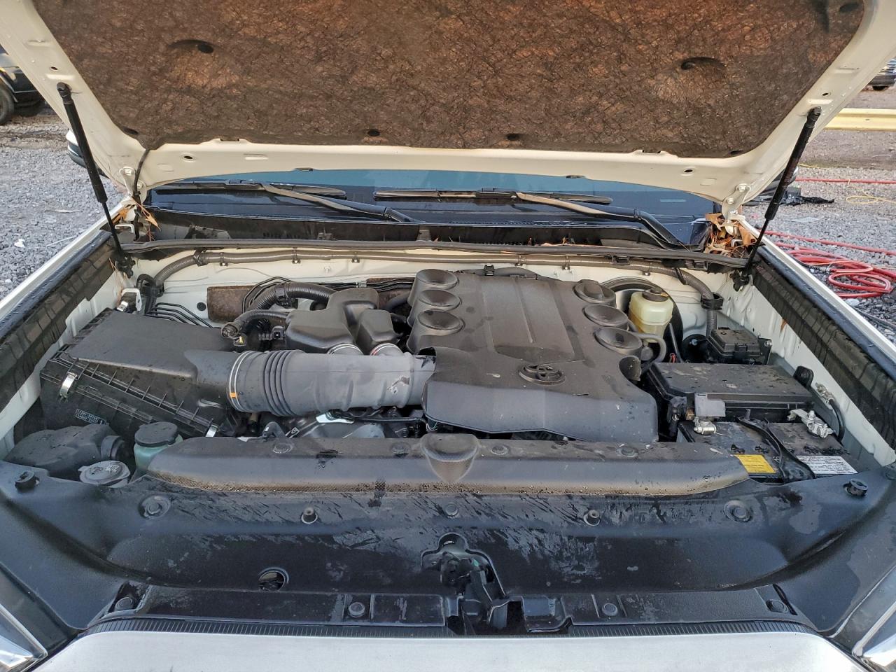 Toyota 4Runner Sr5 Image 13