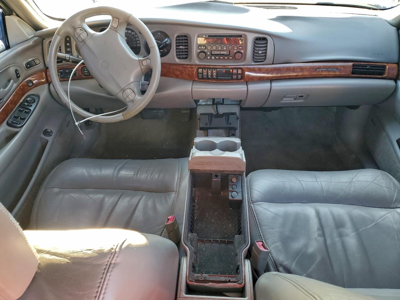 Buick LeSabre Limited Image 12