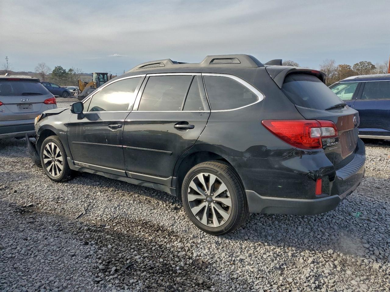 Subaru Outback 2.5i Limited Image 6