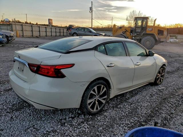 Nissan Maxima 3.5s Image 2