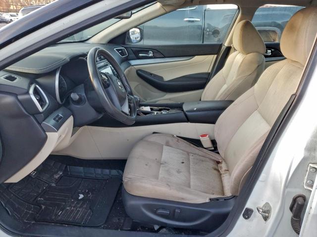 Nissan Maxima 3.5s Image 3