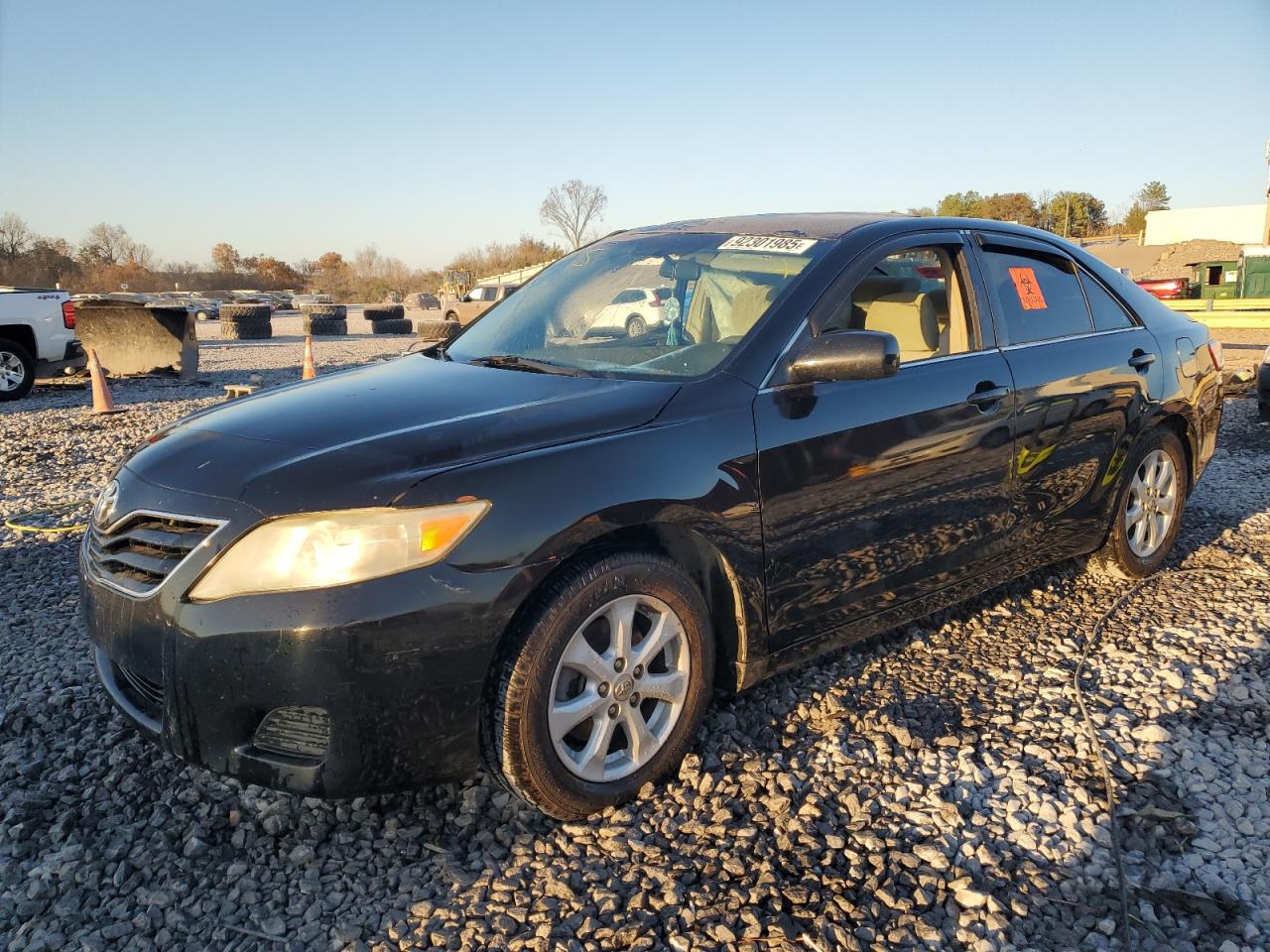 Toyota Camry Base Image 1