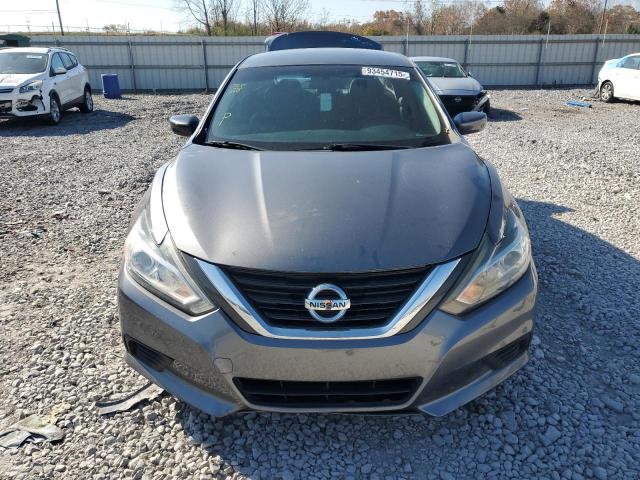 Nissan Altima 2.5 Image 11