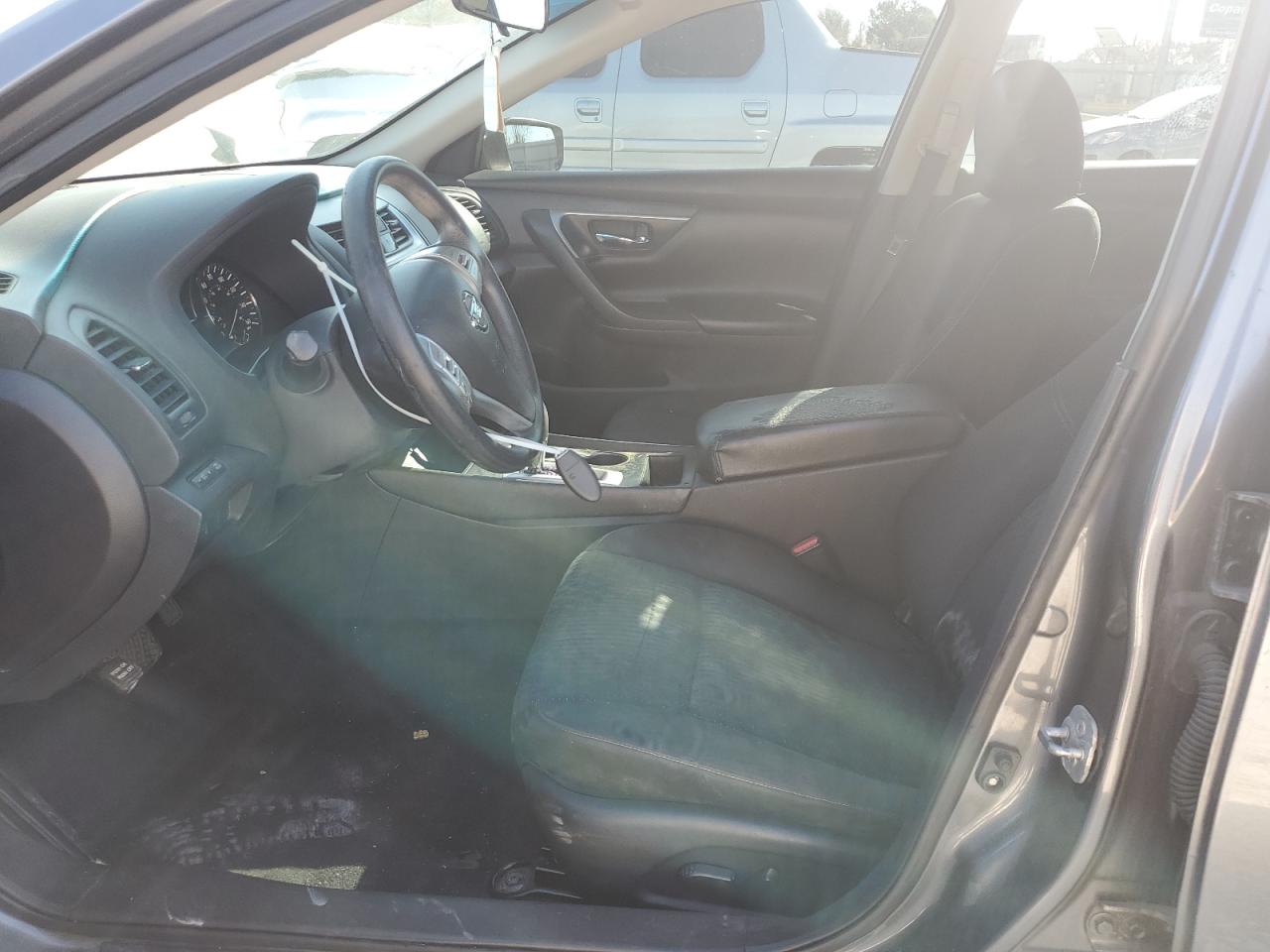 Nissan Altima 2.5 Image 4