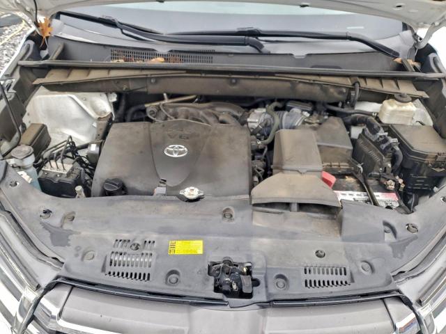 Toyota Highlander Limited Image 7