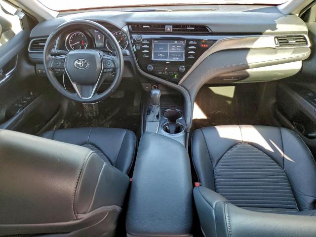 Toyota Camry Se Image 6