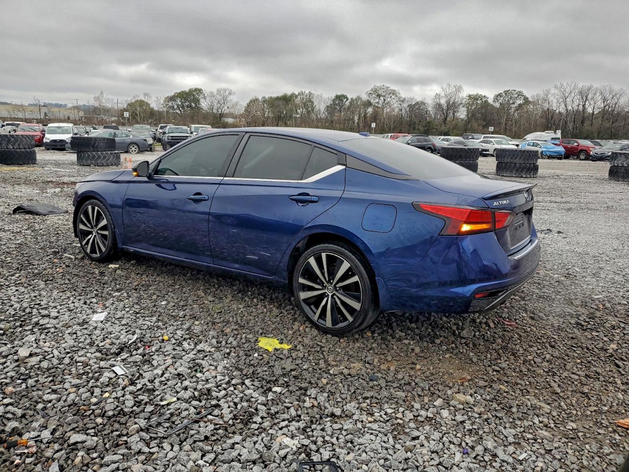 Nissan Altima Sr Image 7