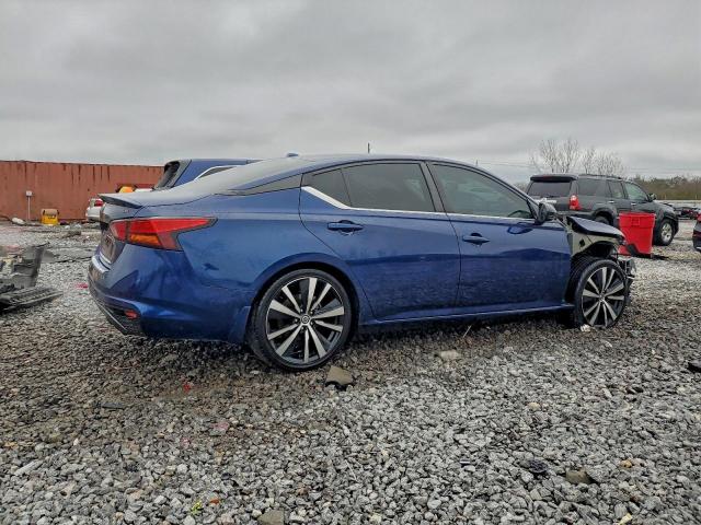 Nissan Altima Sr Image 9