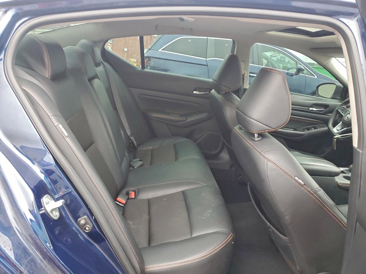 Nissan Altima Sr Image 4