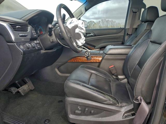 Chevrolet Suburban K1500 Premier Image 7