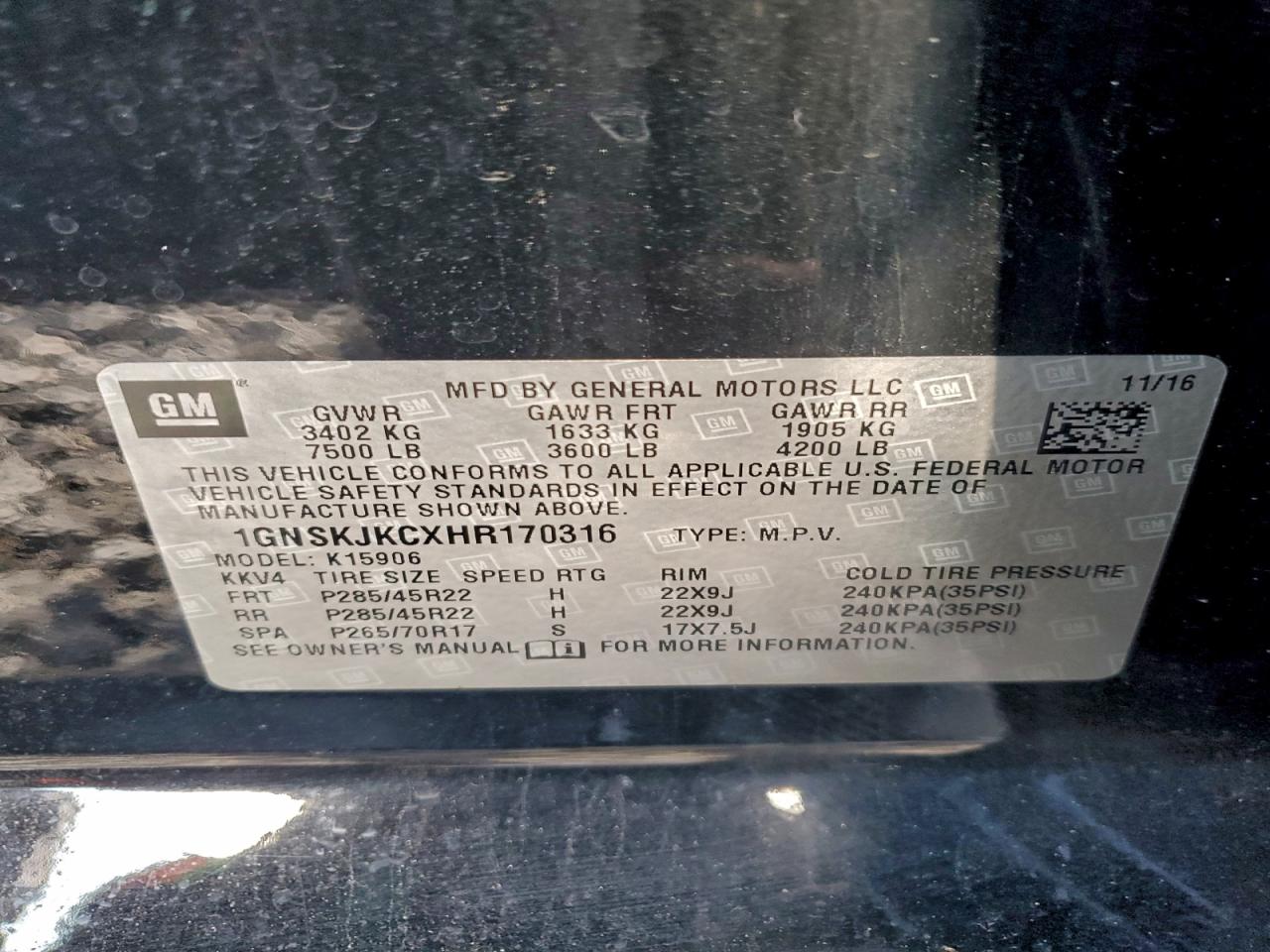 Chevrolet Suburban K1500 Premier Image 11