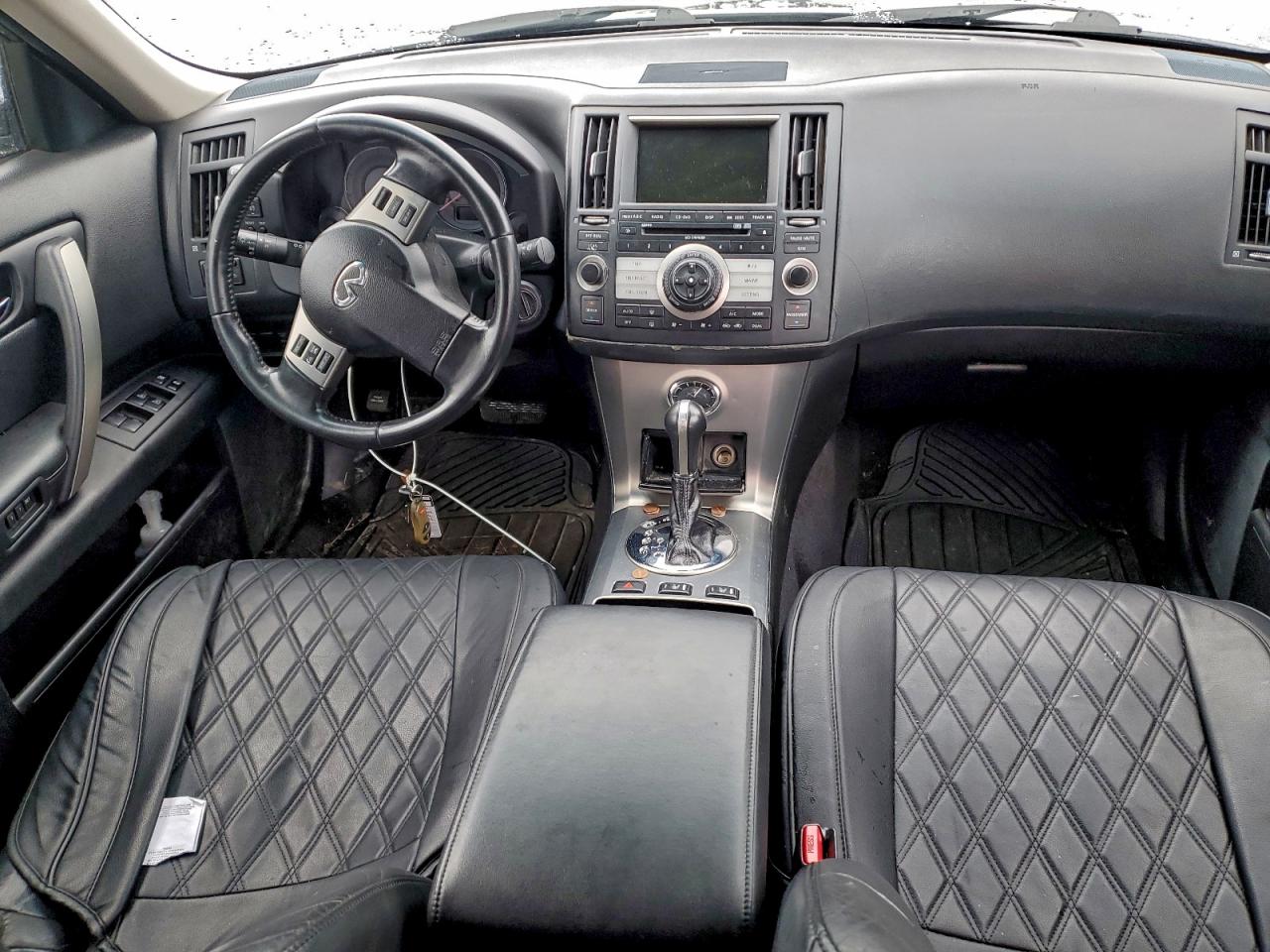 INFINITI Fx Image 13