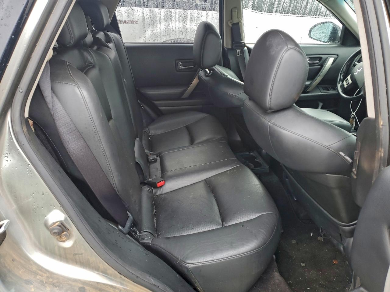 INFINITI Fx Image 6
