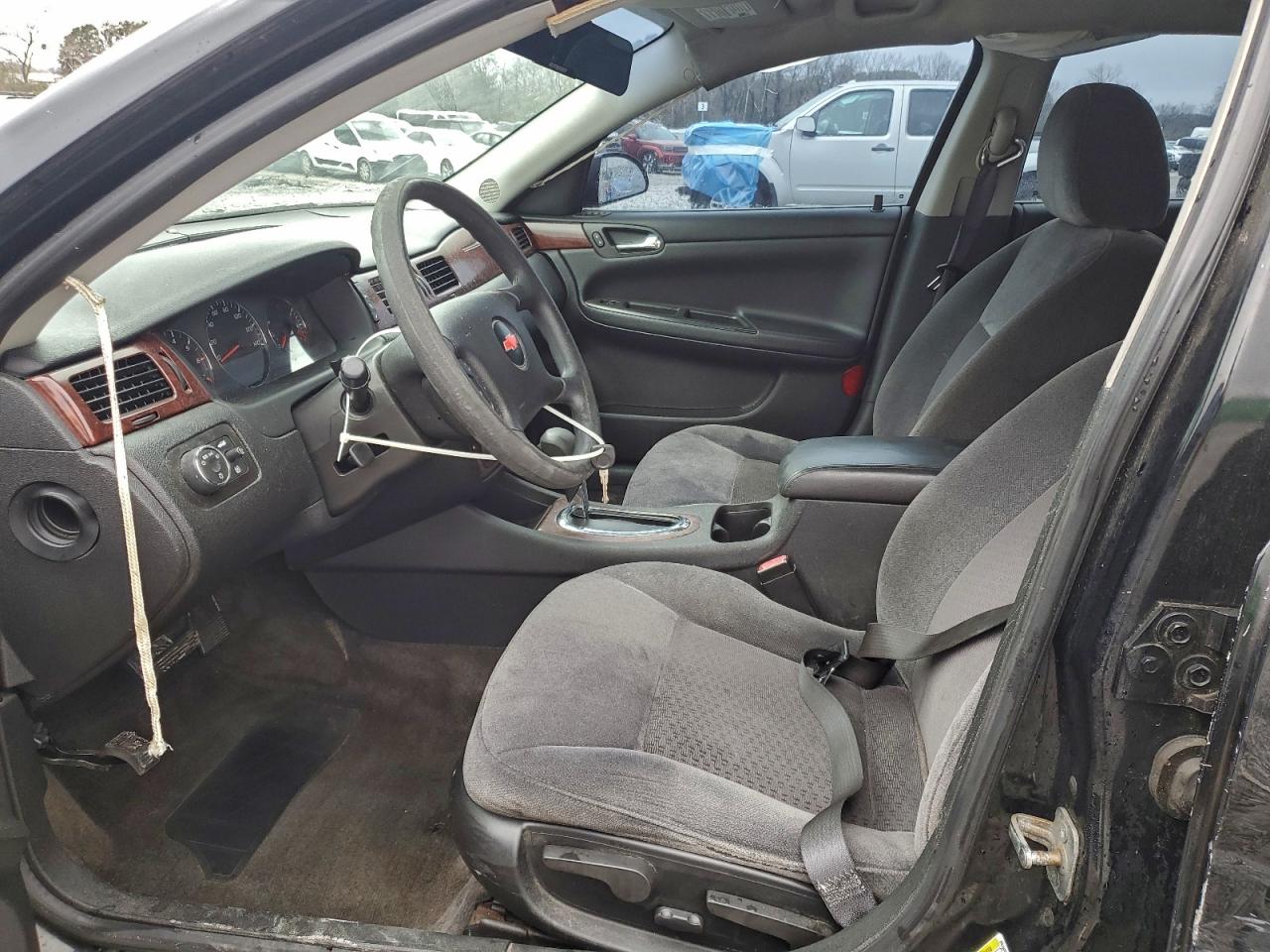 Chevrolet Impala 1lt Image 2