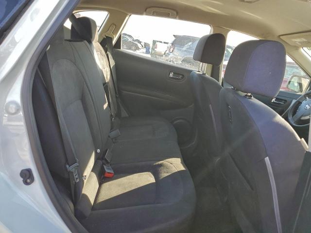 Nissan Rogue S Image 6