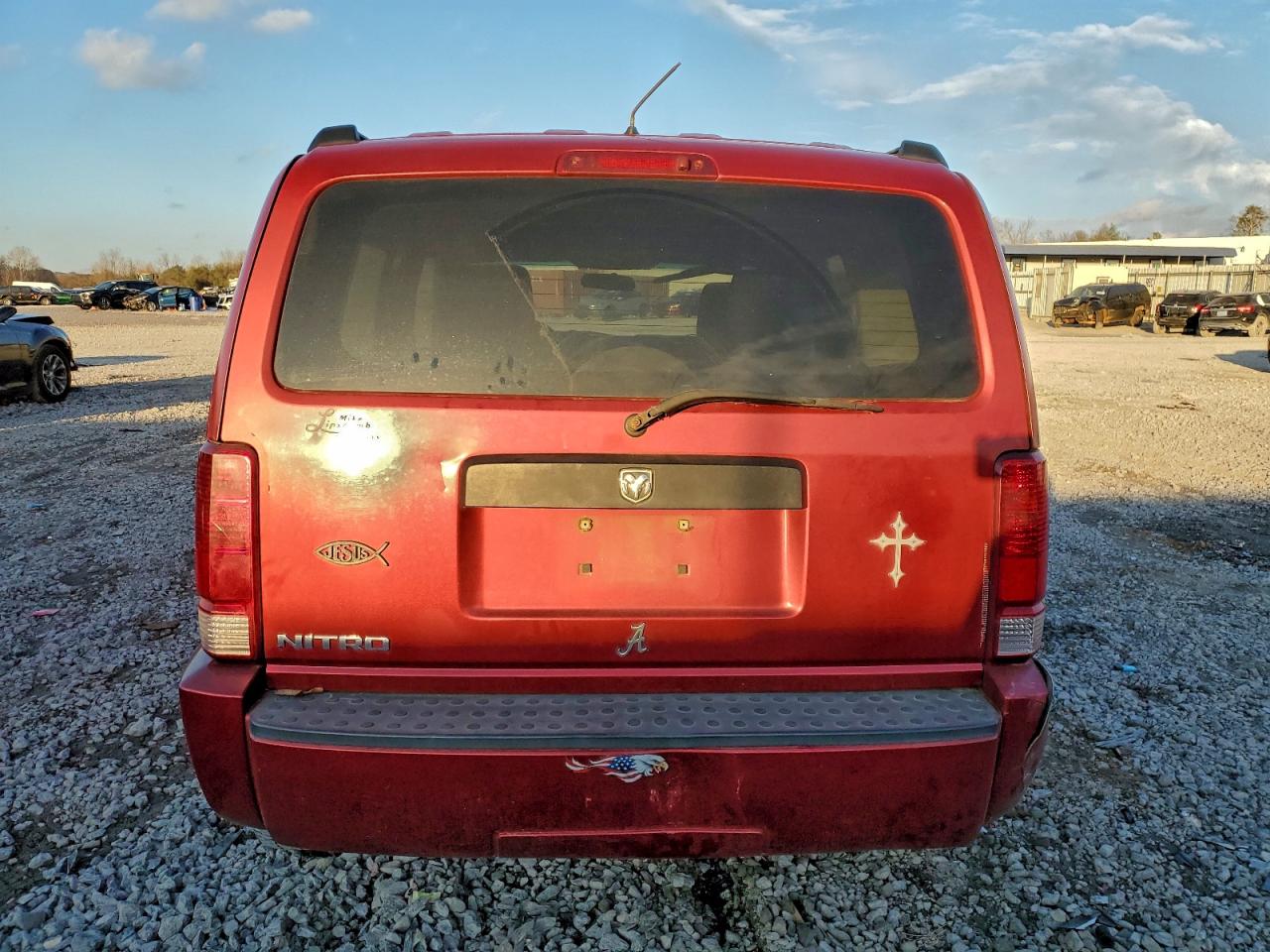 Dodge Nitro Sxt Image 6