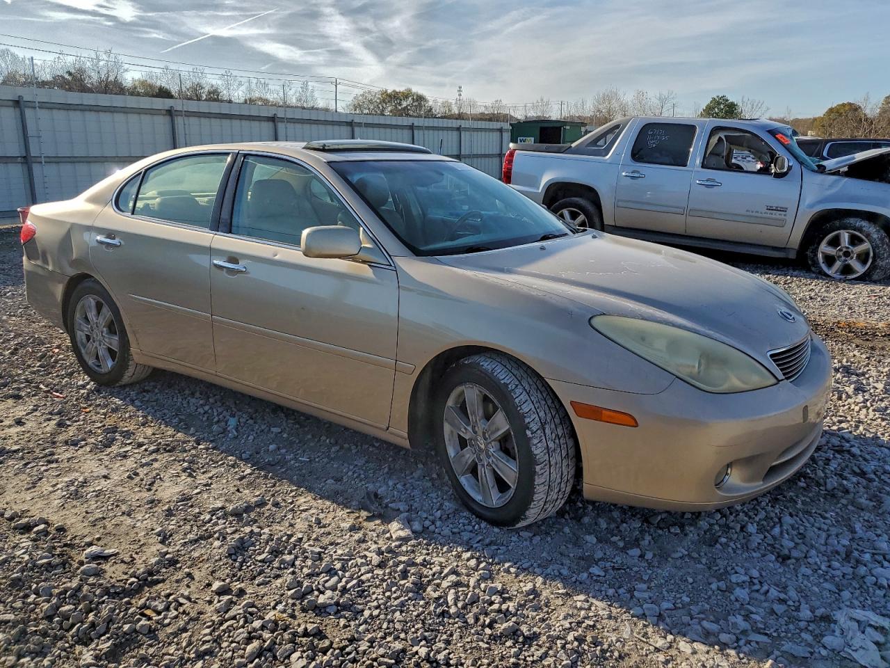 Lexus Es 330 Image 2