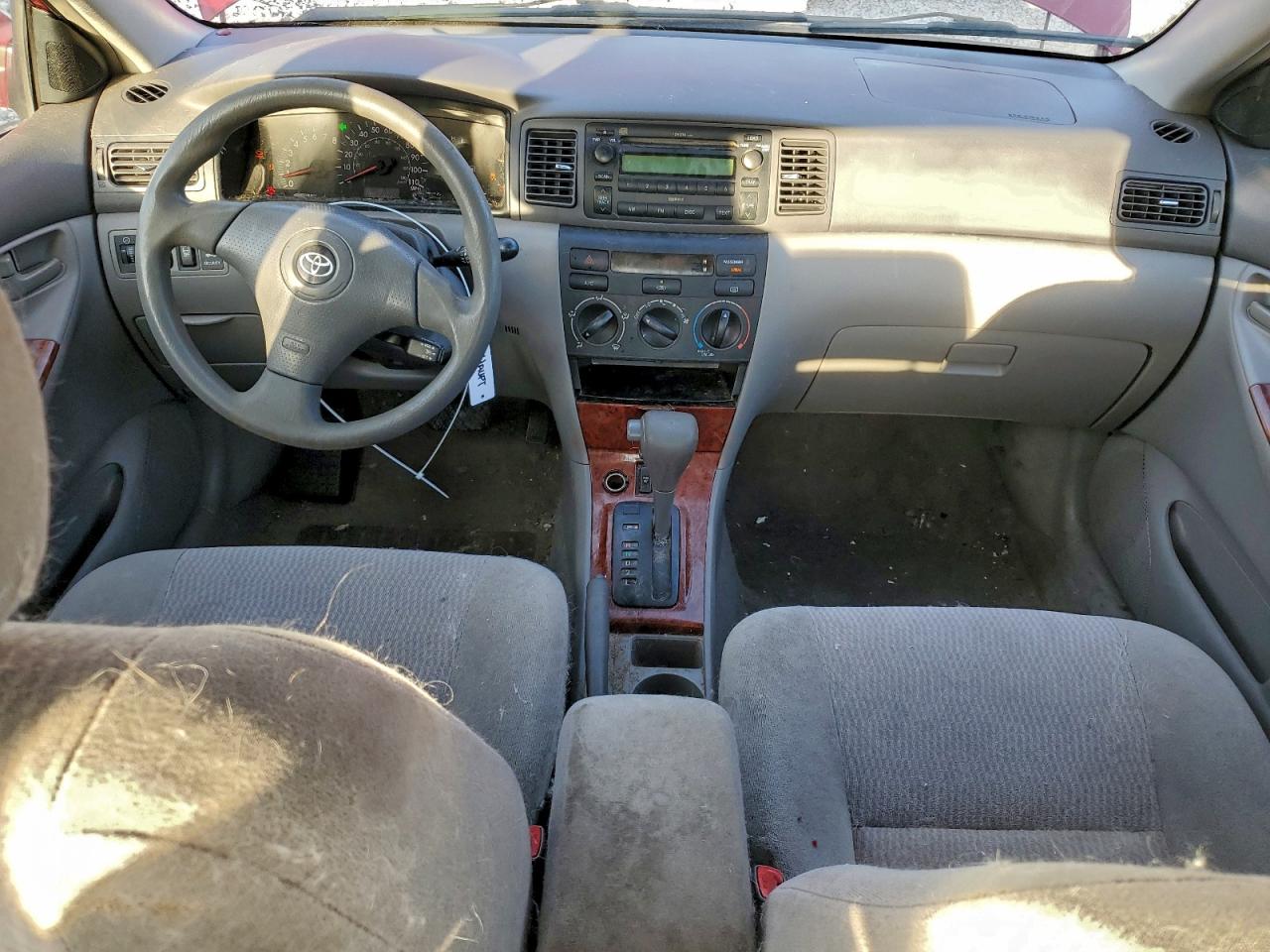 Toyota Corolla Ce Image 6