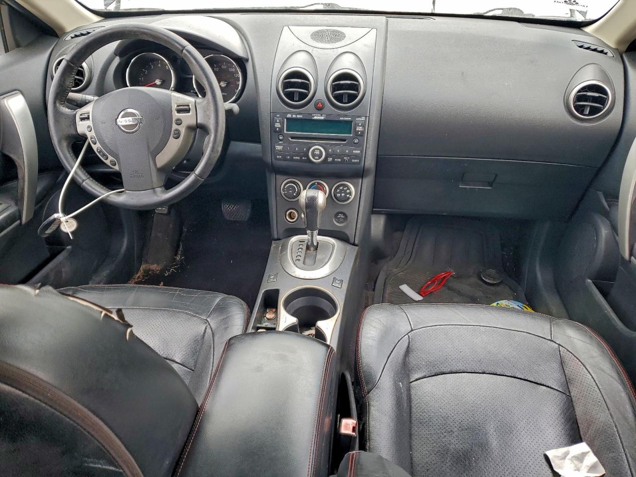 Nissan Rogue S Image 3