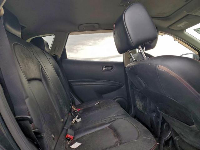 Nissan Rogue S Image 9