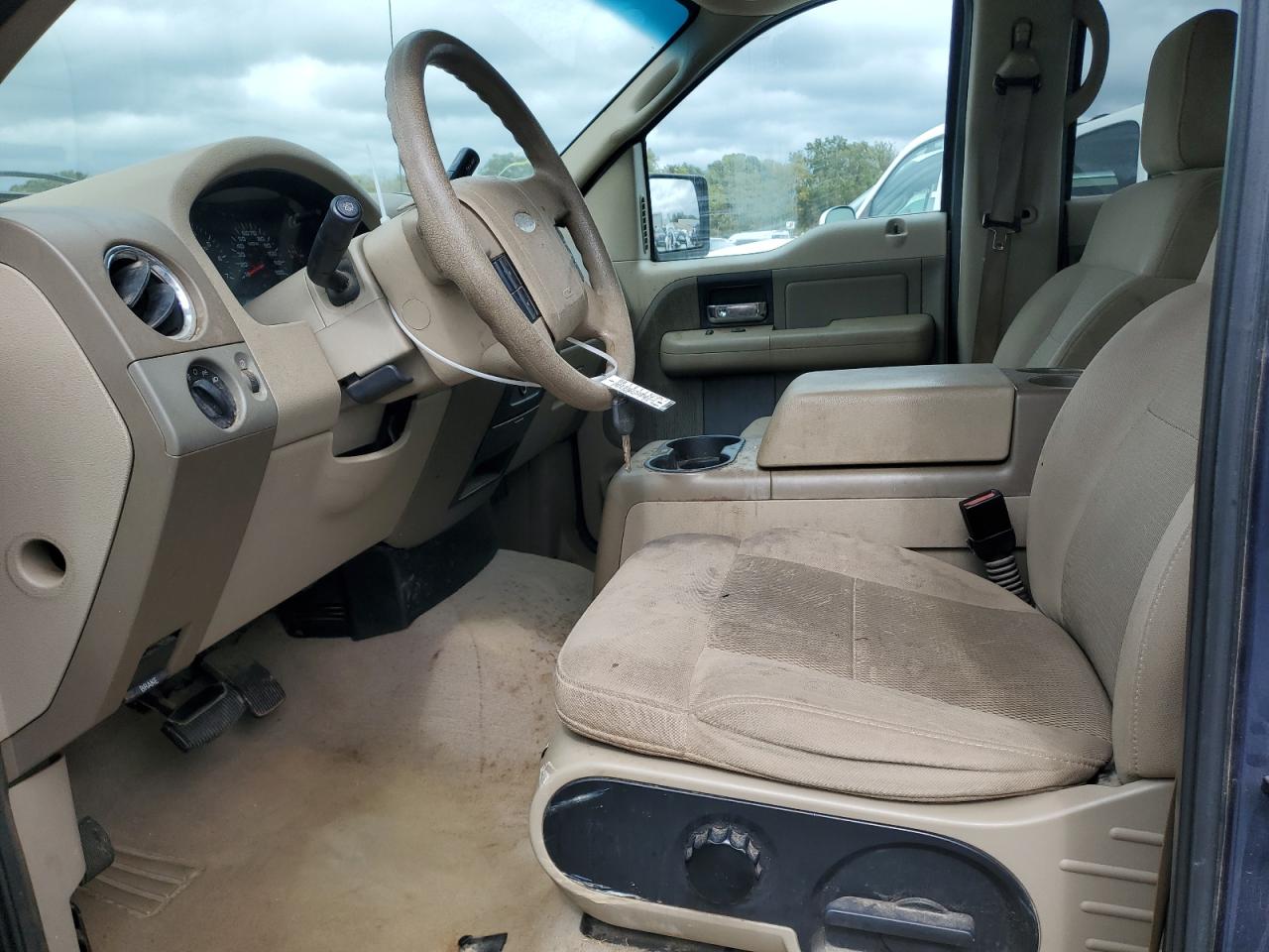 Ford F-150 Supercrew Image 5