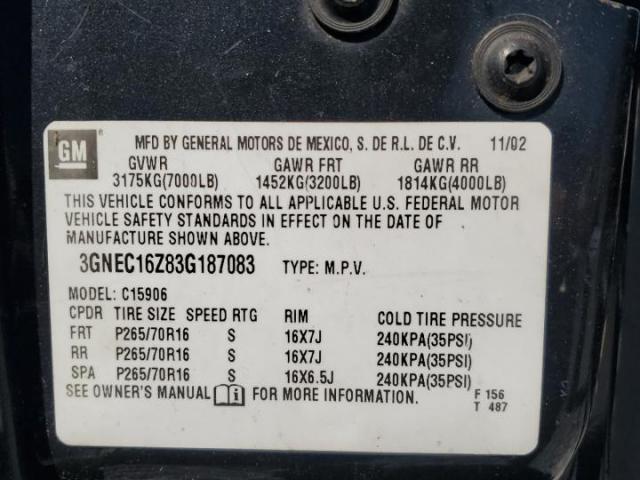 Chevrolet Suburban C1500 Image 11