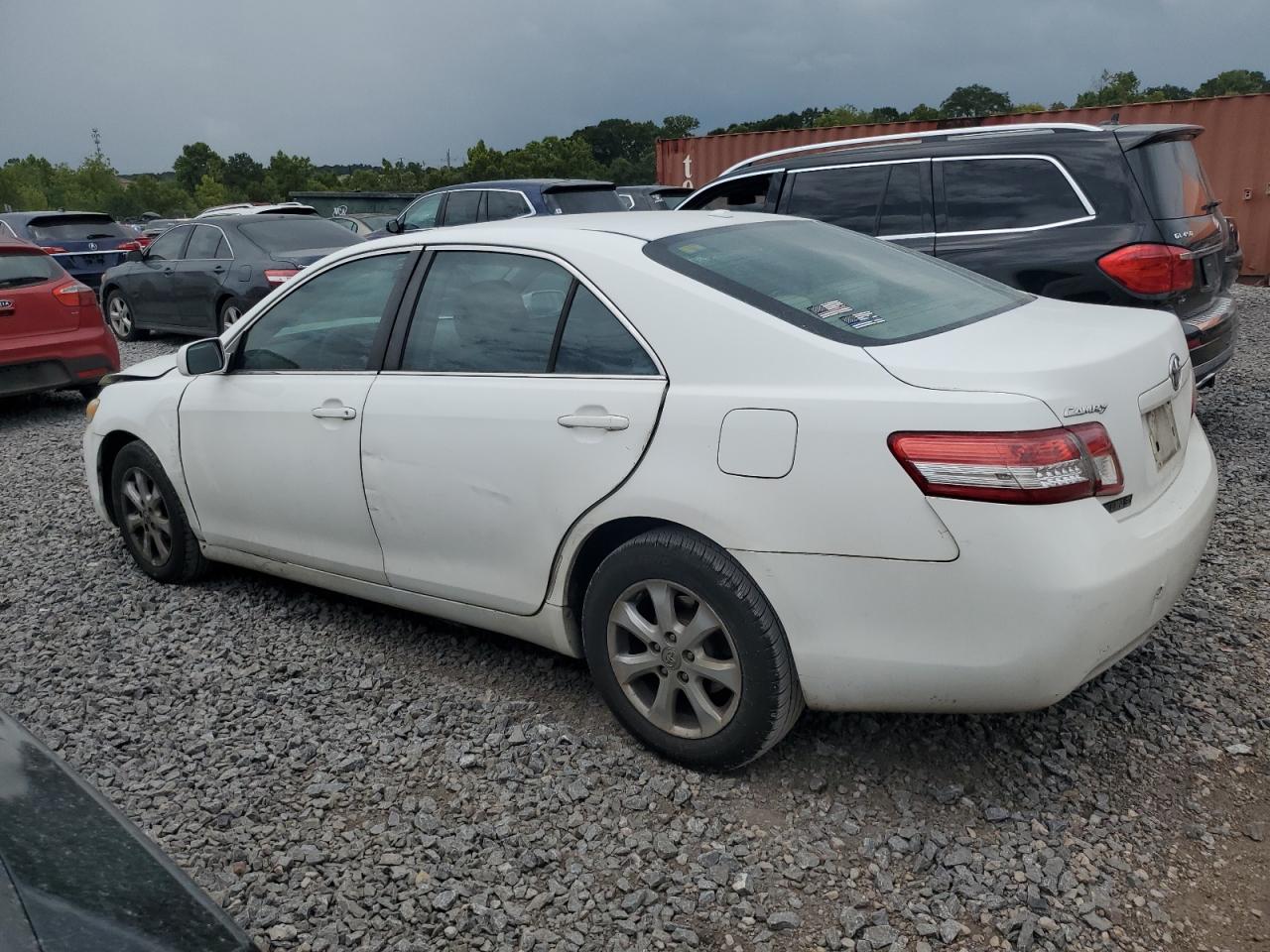 Toyota Camry Base Image 5