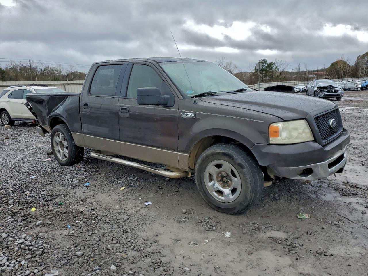 Ford F-150 Supercrew Image 11