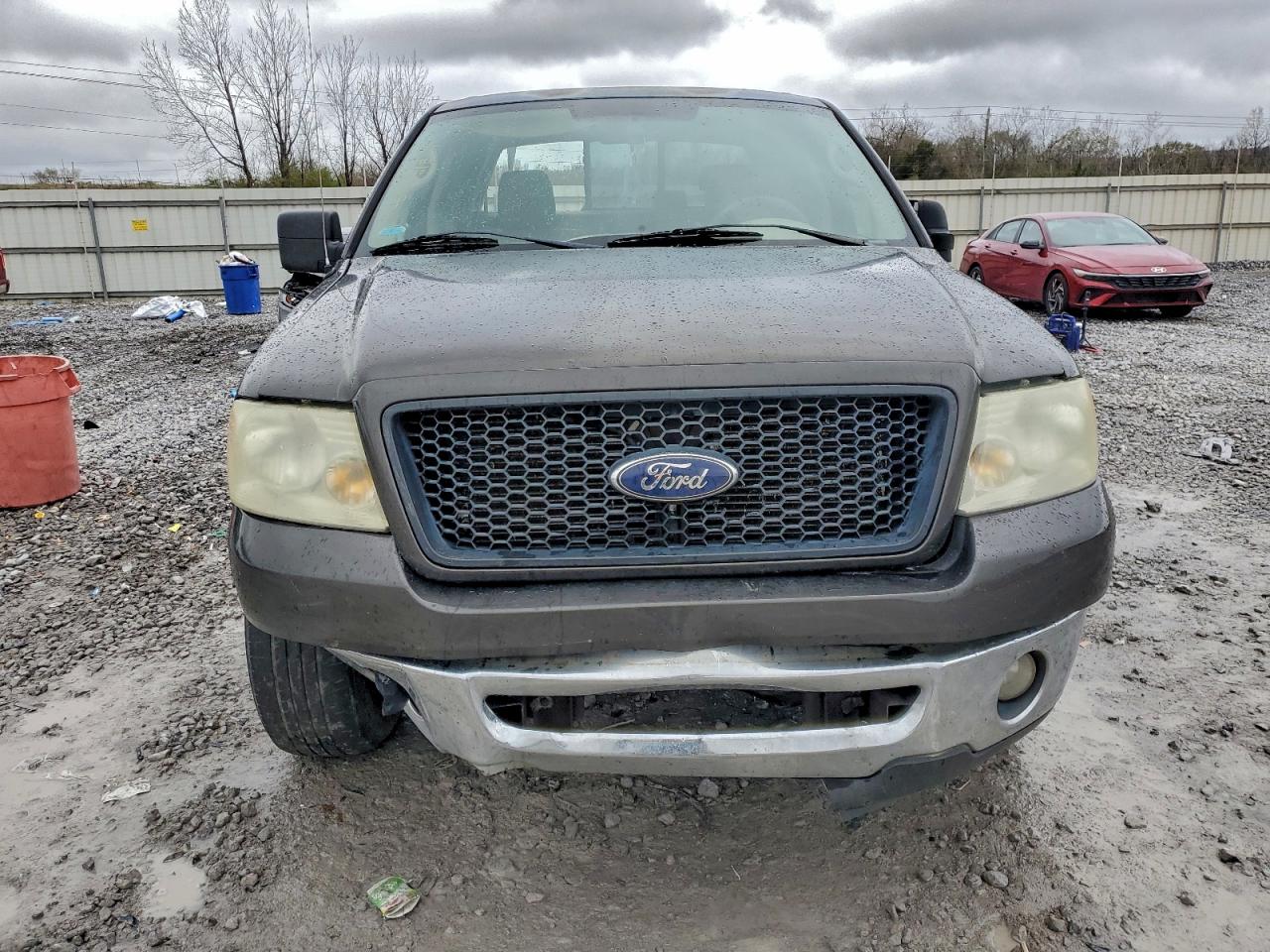 Ford F-150 Supercrew Image 4