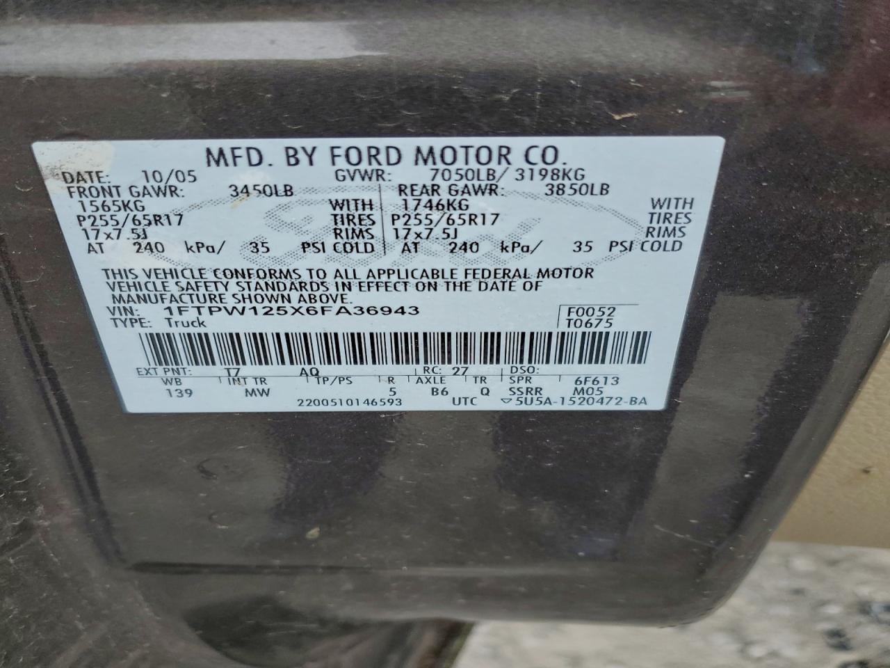 Ford F-150 Supercrew Image 7