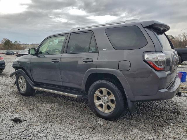 Toyota 4Runner Sr5/sr5 Premium Image 3